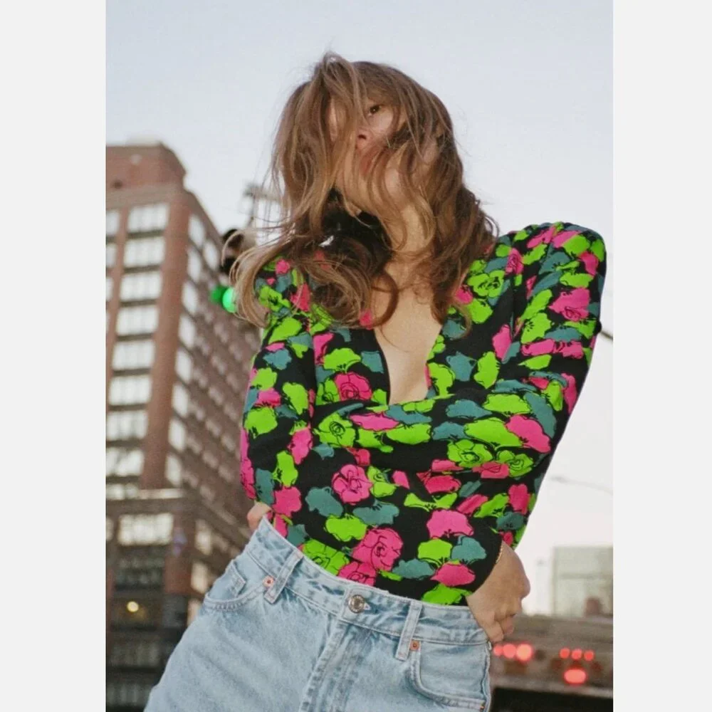 ZARA Floral Bodysuit Top Long Sleeve Wrap V Neck Black Pink Green Neon Small